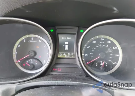 2015 Hyundai Santa Fe Sport from USA, damaged, VIN 5XYZUDLB5FG274737